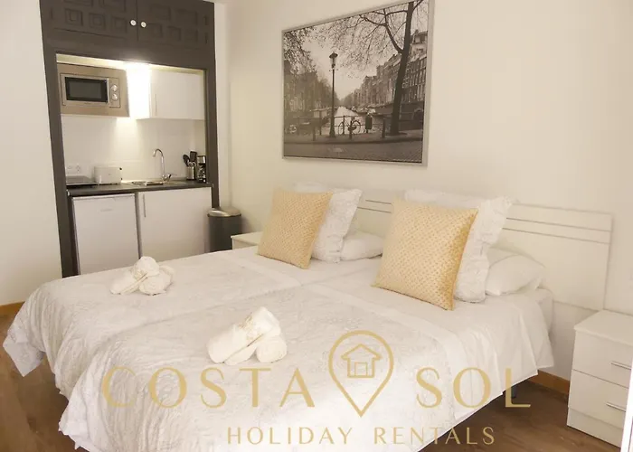 La Carihuela Torremolinos- 1- Costa Sol Апартаменты *